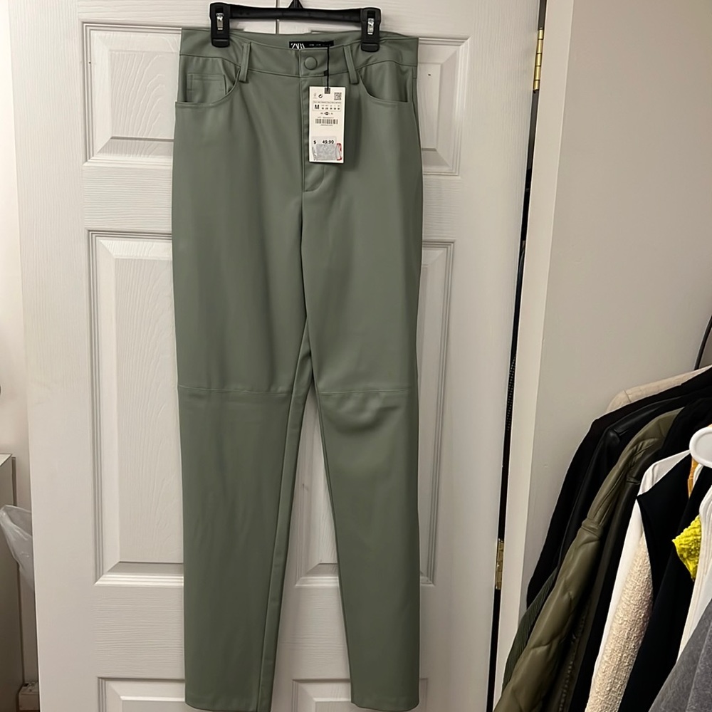 Brand new Zara green leather pants in size M